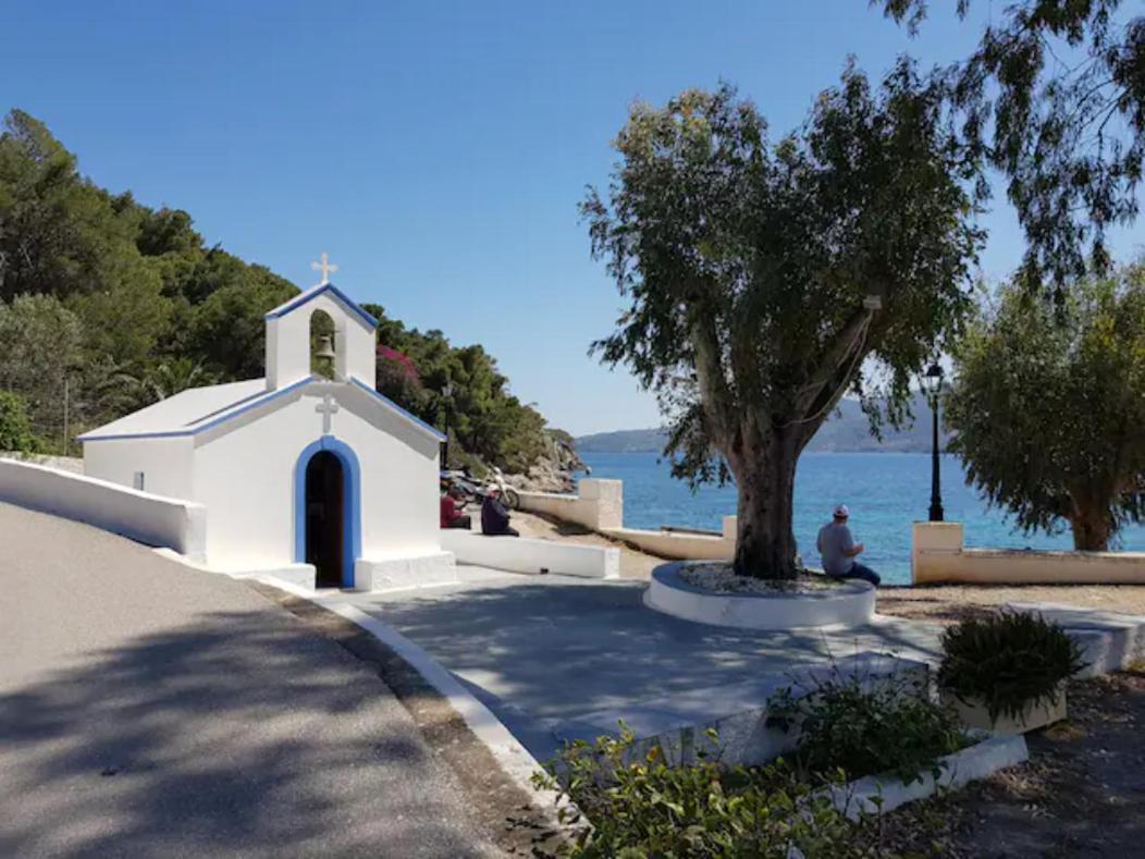 Rigos House At Askeli Beach, Poros Island Poros Town Buitenkant foto